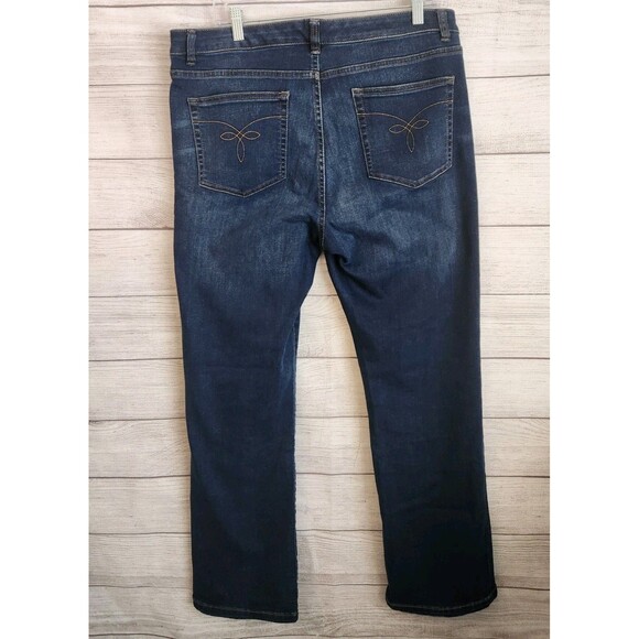 Chaps Daniella Curvy  fit Jeans Womens Size 14 Wide Leg denim jeans - Picture 8 of 8